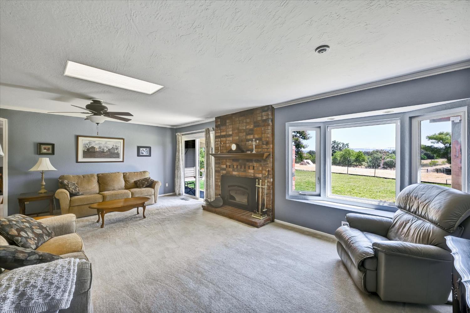 4495 Country Road