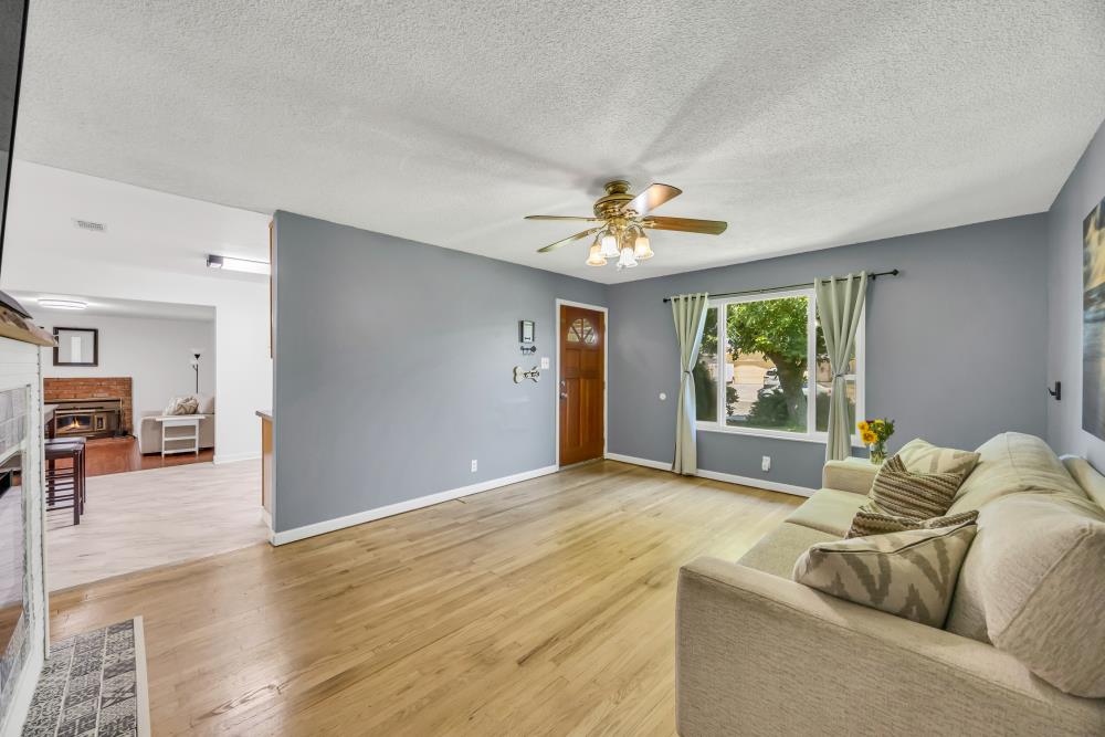 10449 Reymouth Avenue