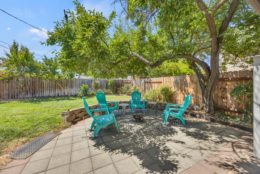 10449 Reymouth Avenue