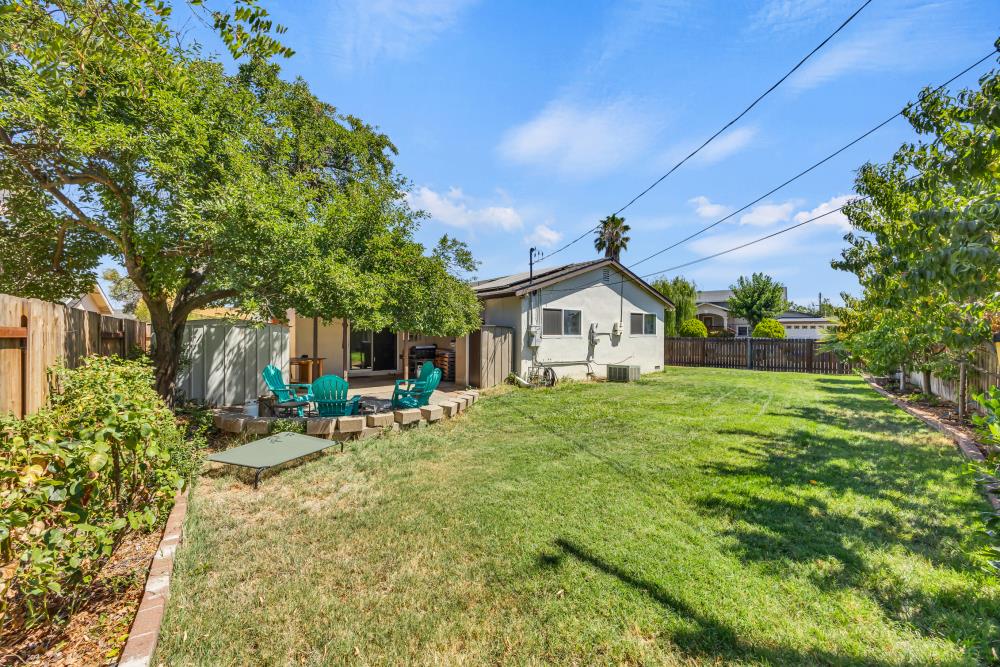 10449 Reymouth Avenue