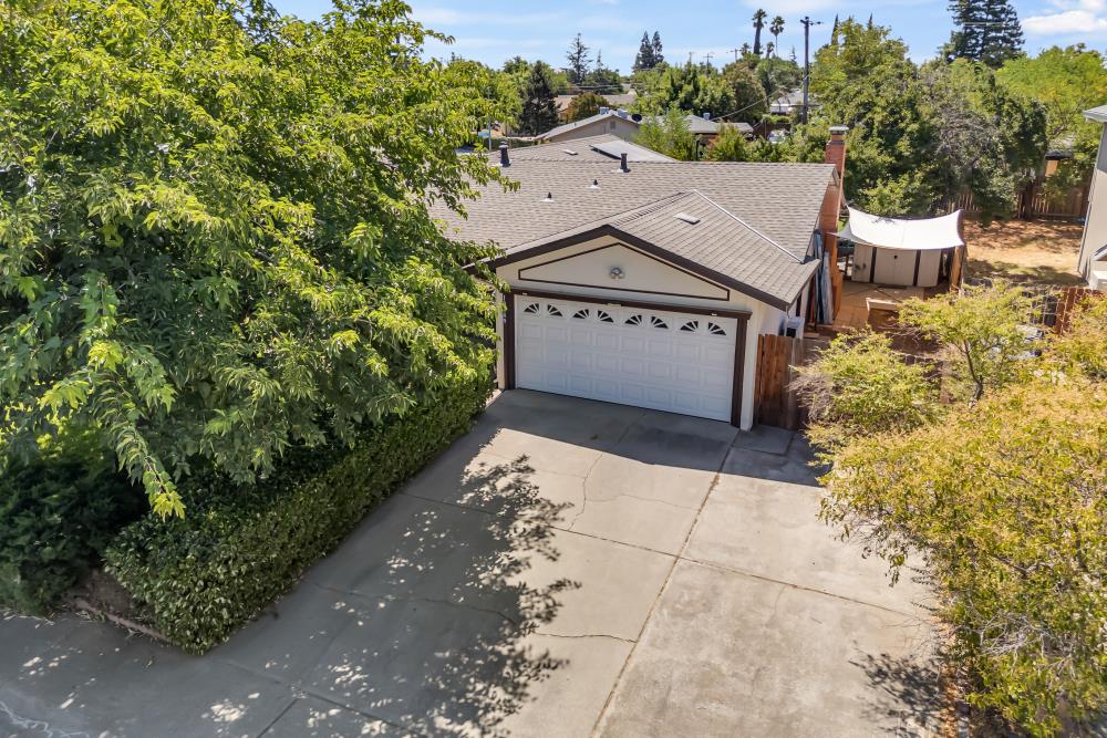 10449 Reymouth Avenue