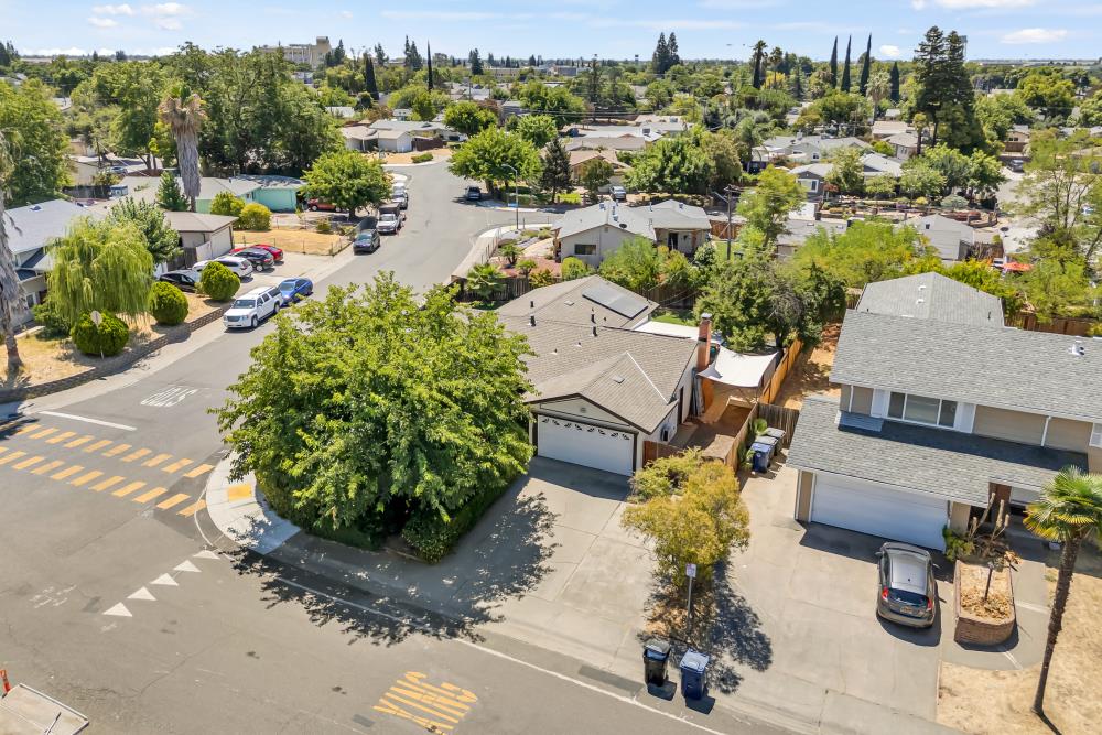 10449 Reymouth Avenue
