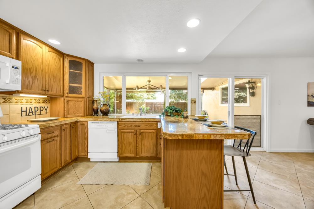 7045 Woodmore Oaks Drive