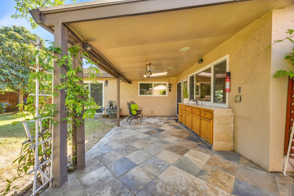 7045 Woodmore Oaks Drive