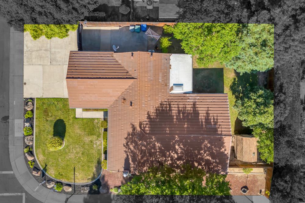 7045 Woodmore Oaks Drive