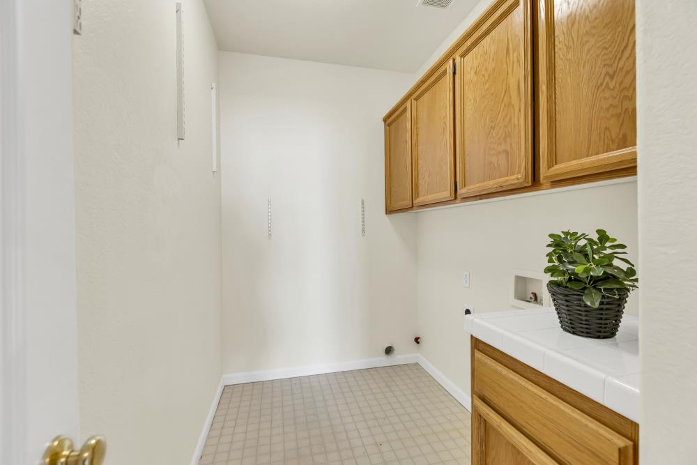 8225 Wooded Brook Drive