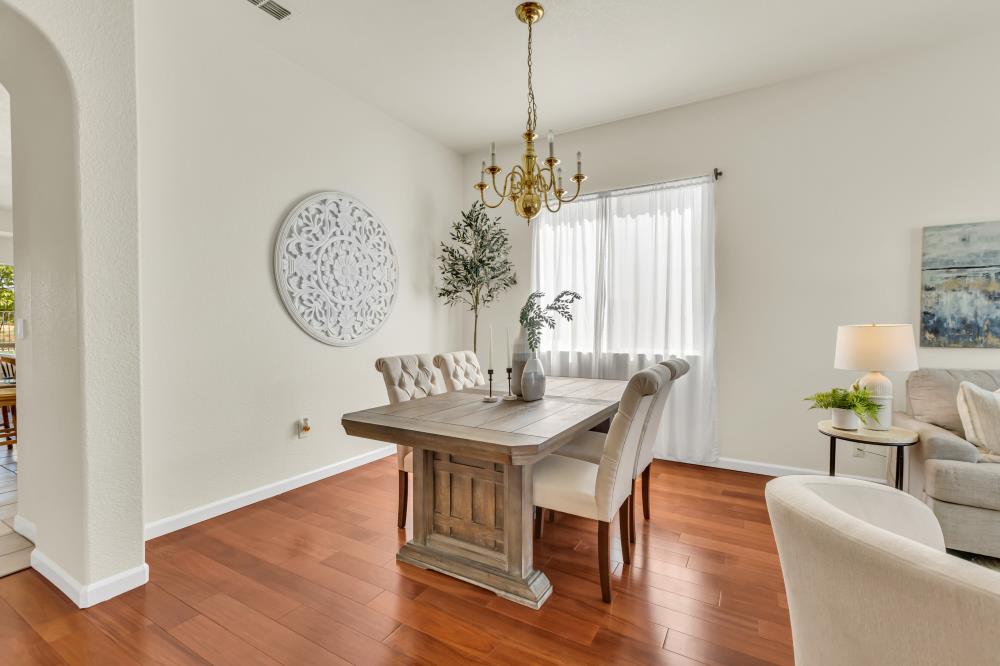 8225 Wooded Brook Drive