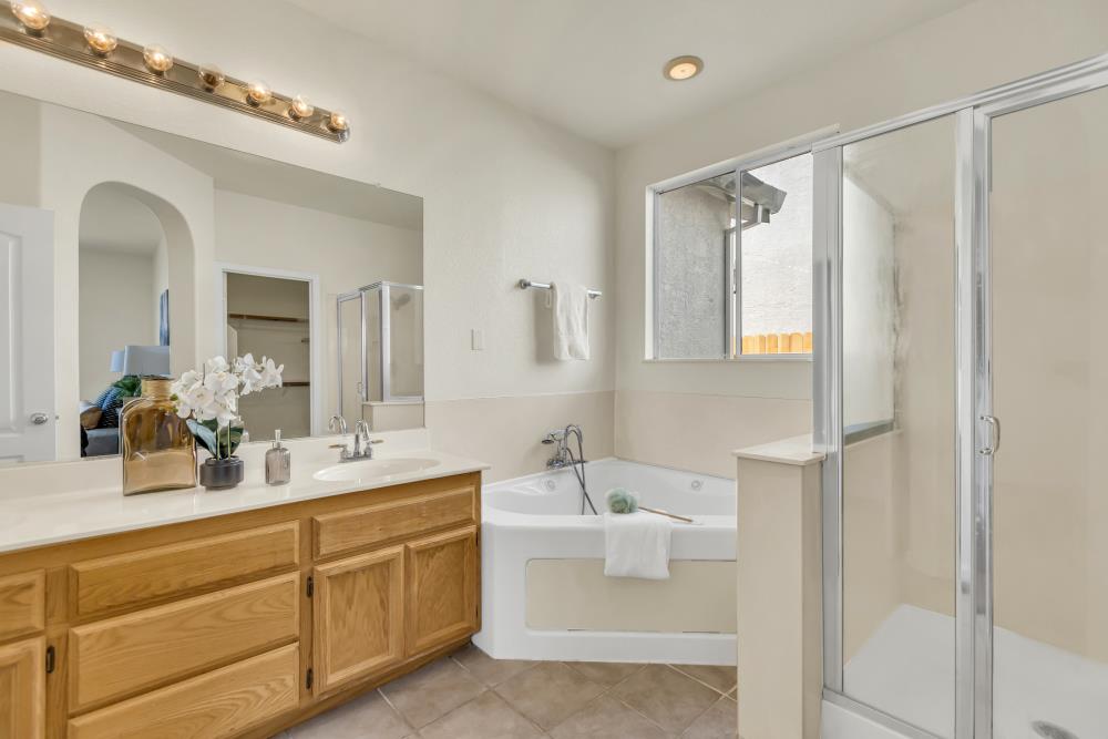 8225 Wooded Brook Drive