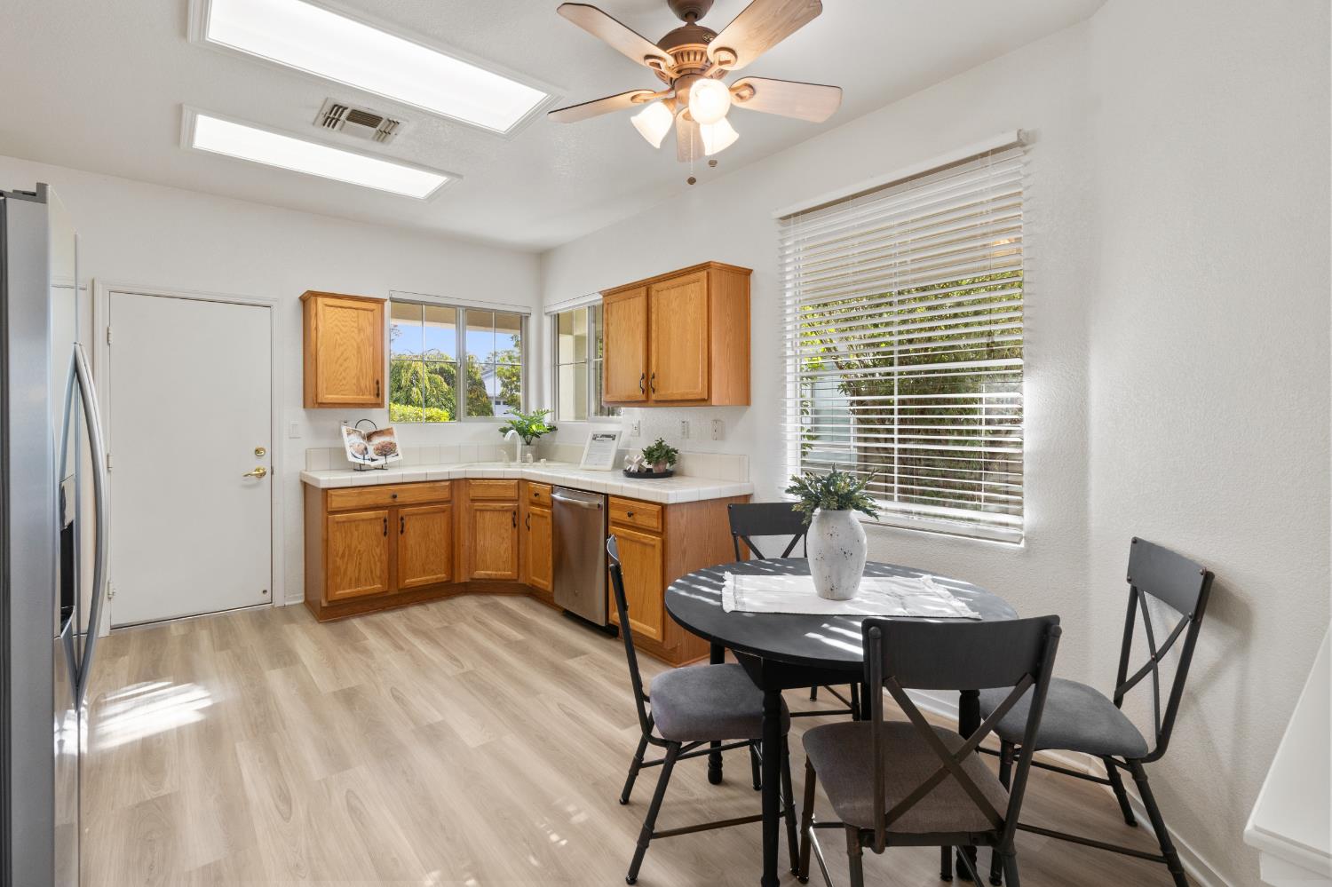 1605 Delta Wind Lane
