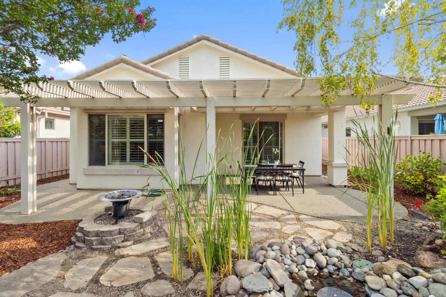 1605 Delta Wind Lane