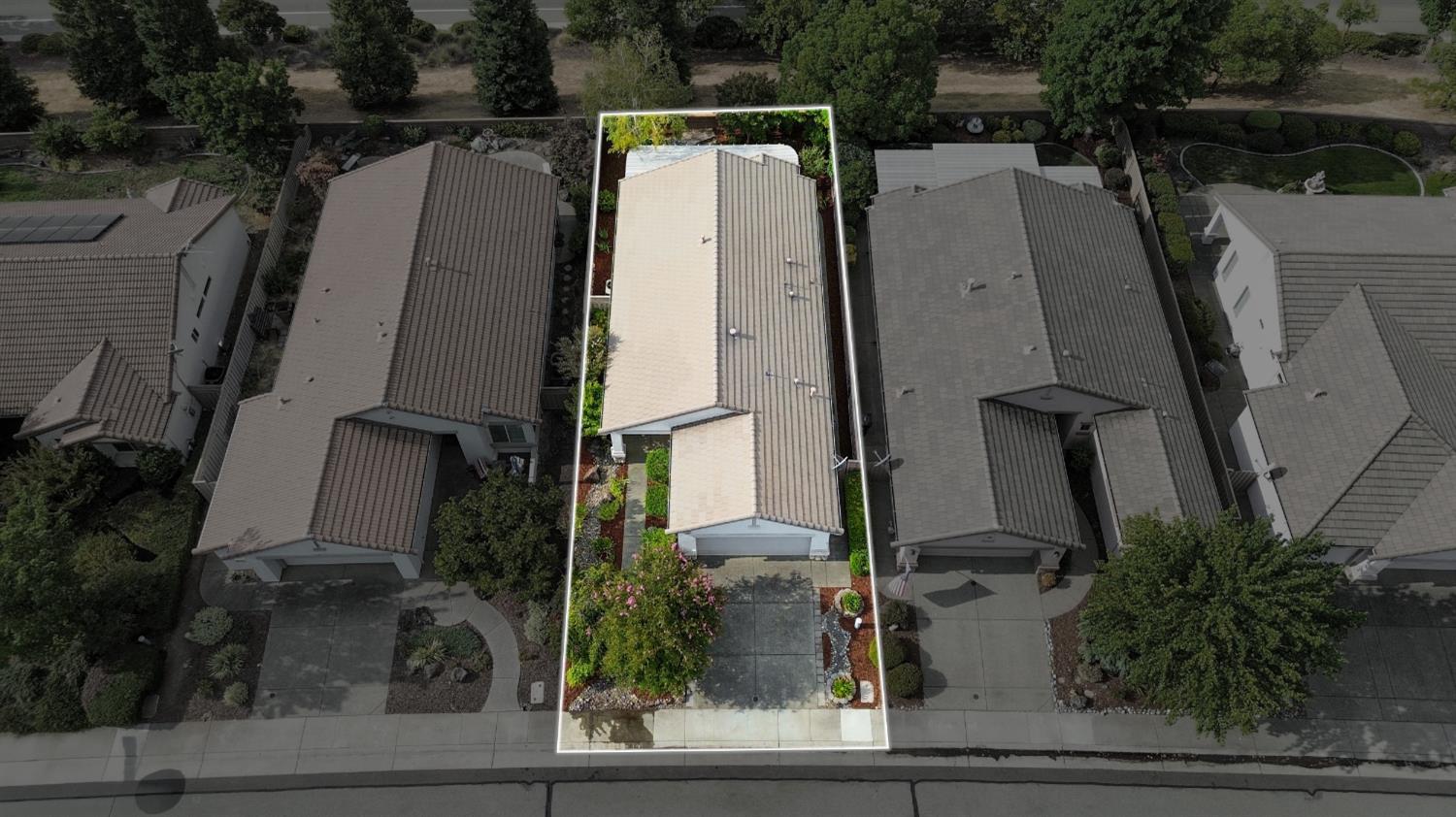 1605 Delta Wind Lane