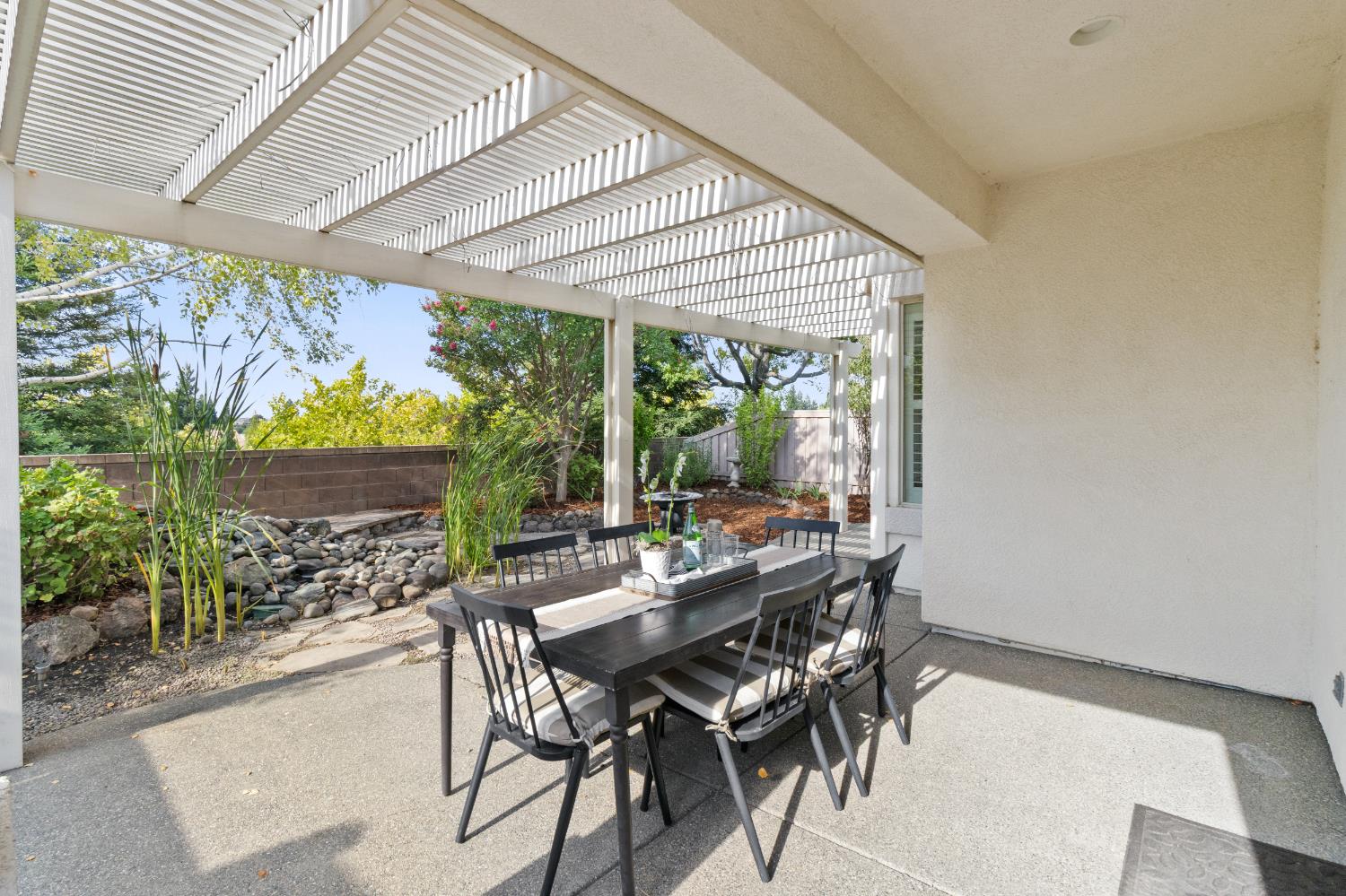 1605 Delta Wind Lane