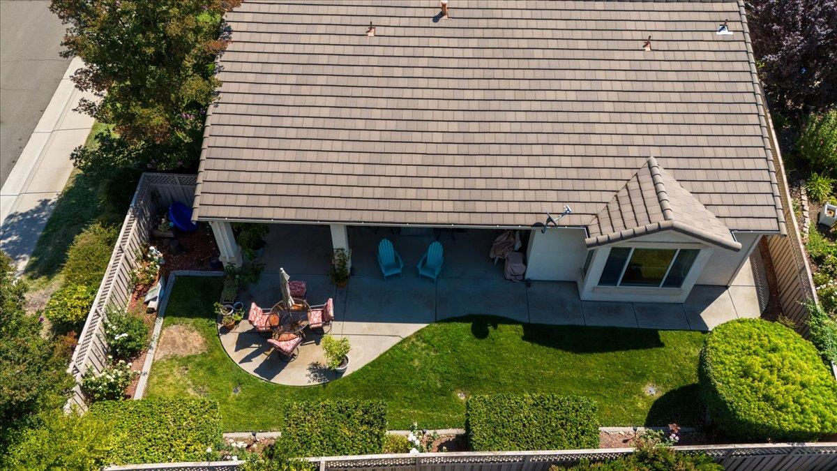 1728 Leander Lane