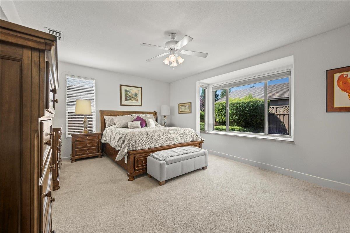 1728 Leander Lane