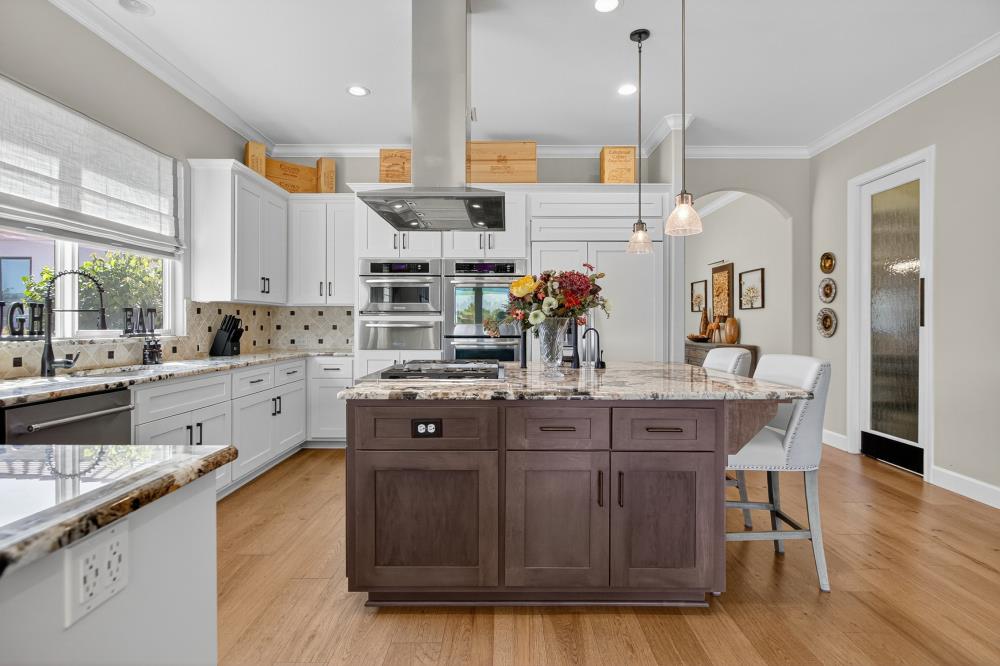 8712 Wentworth Court