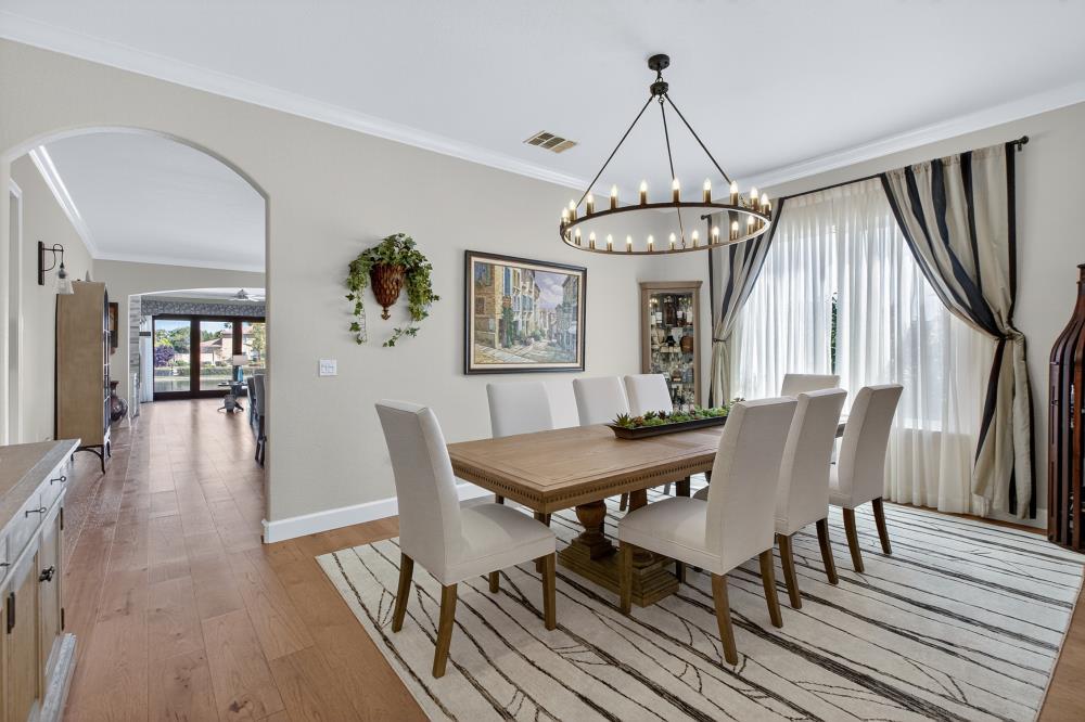 8712 Wentworth Court