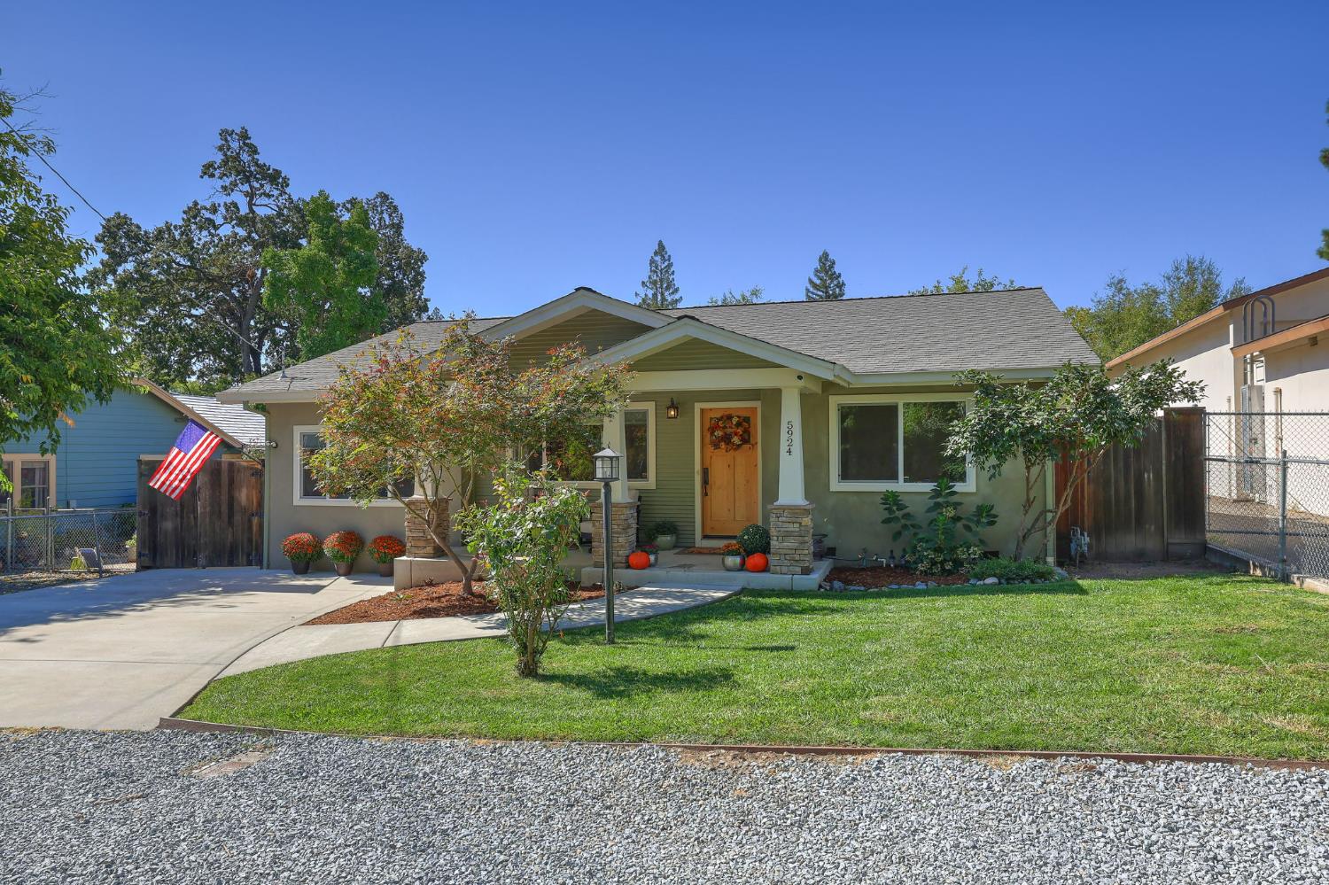 5924 Walnut Street