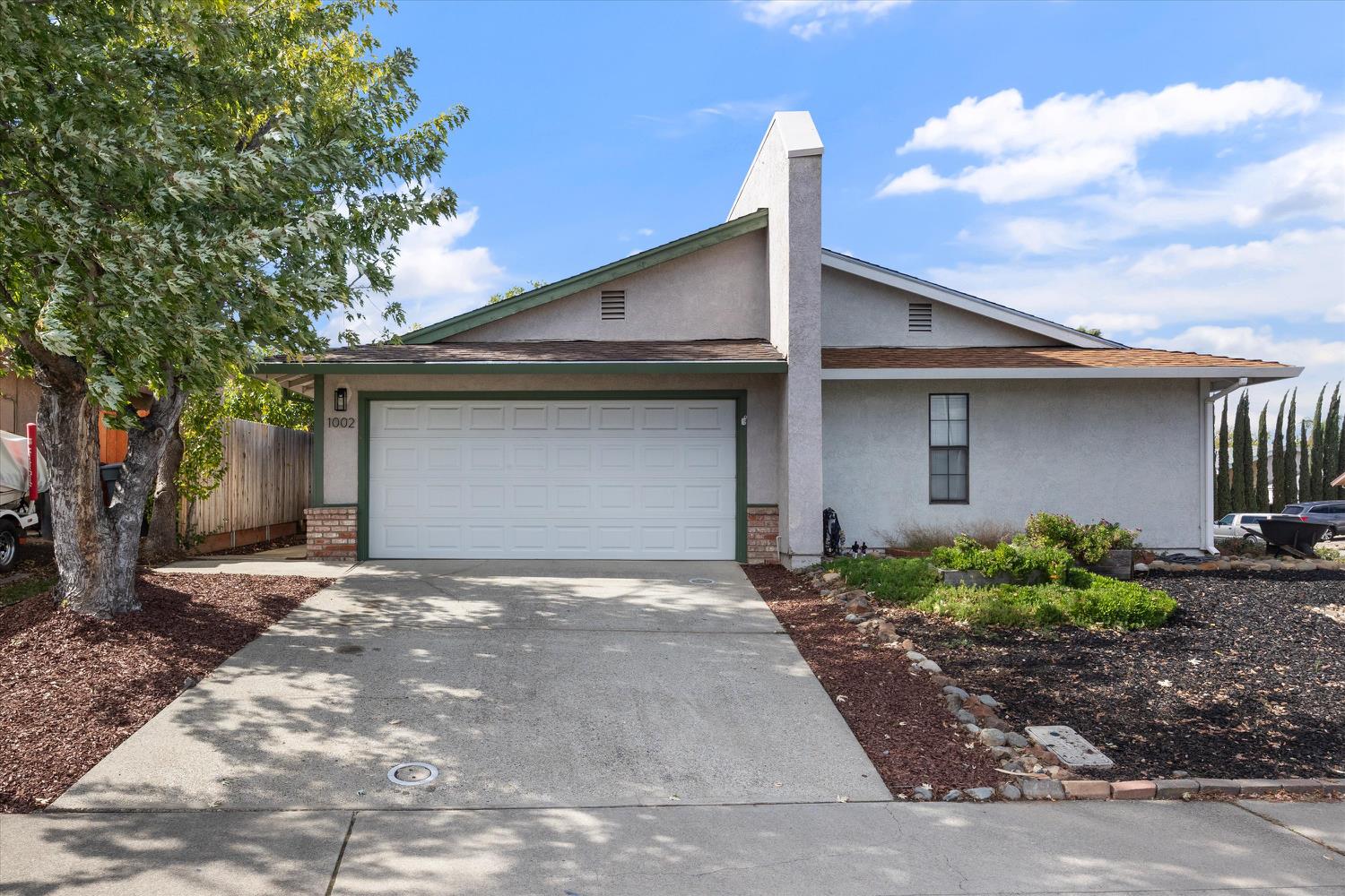 1002 Wabash Court