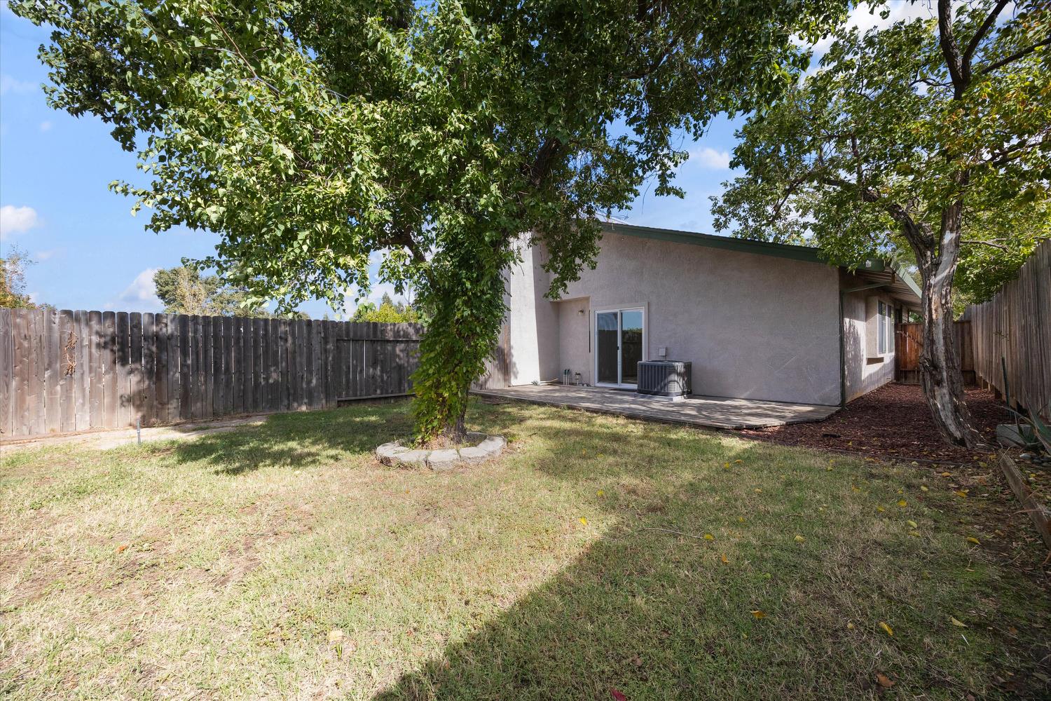 1002 Wabash Court