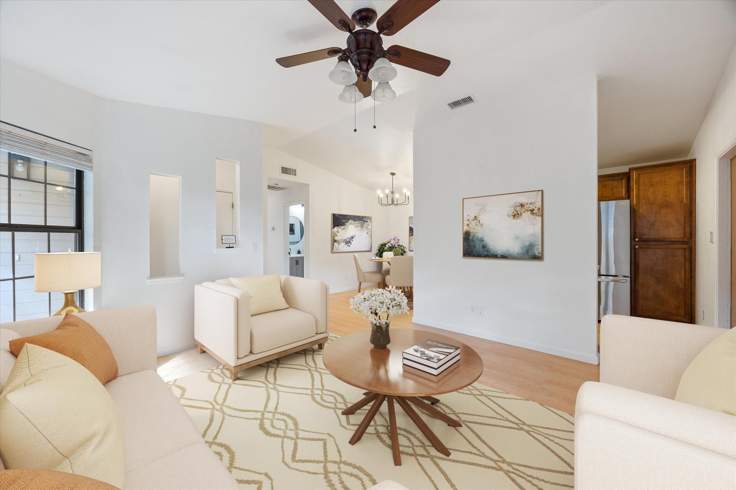 1002 Wabash Court