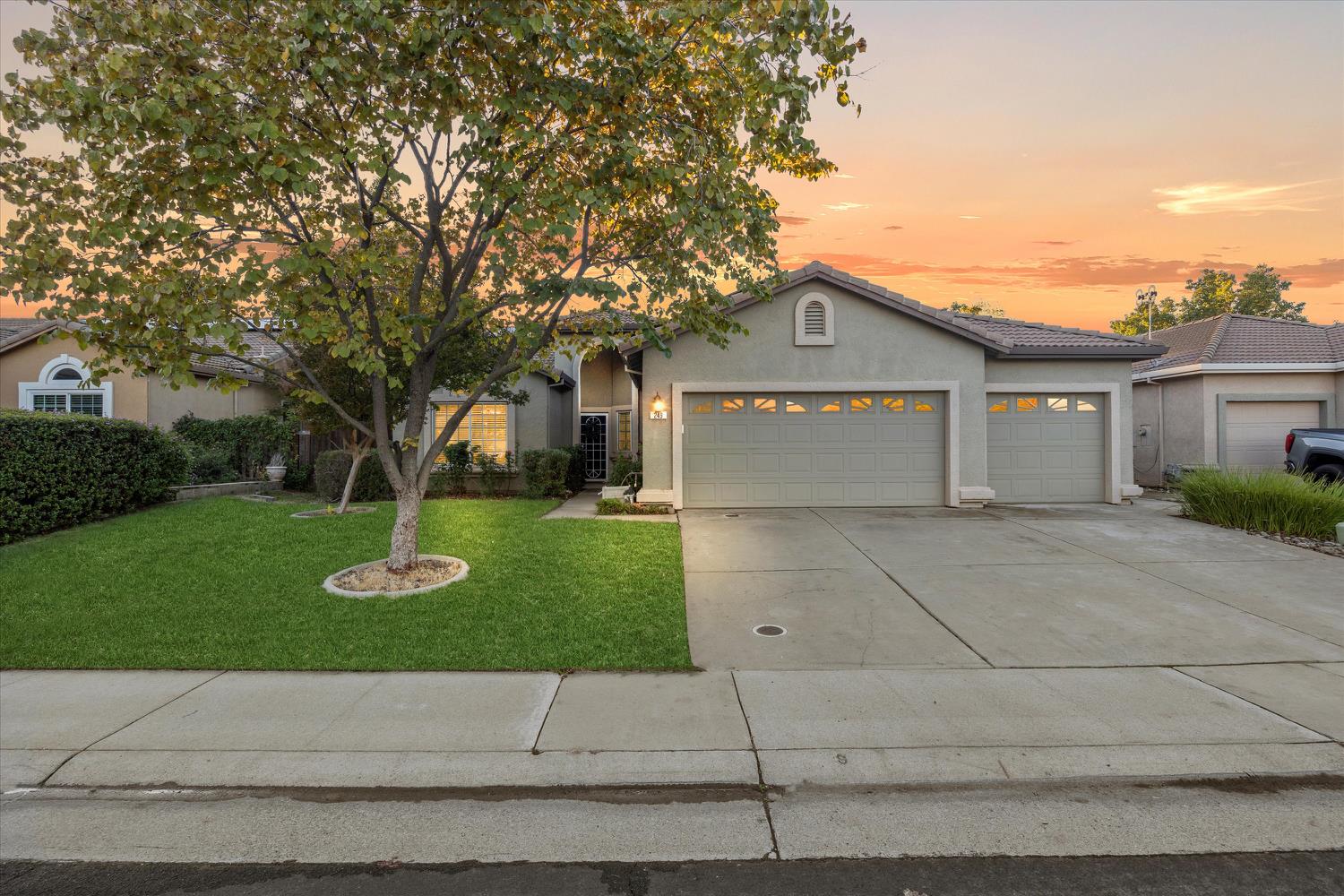 249 Mariner Circle