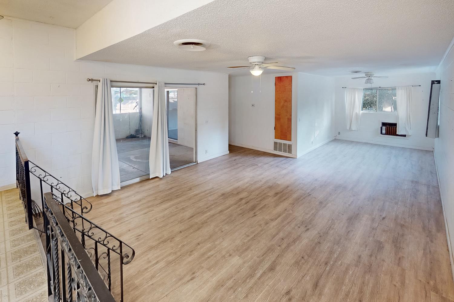 353 N Lawrence Avenue