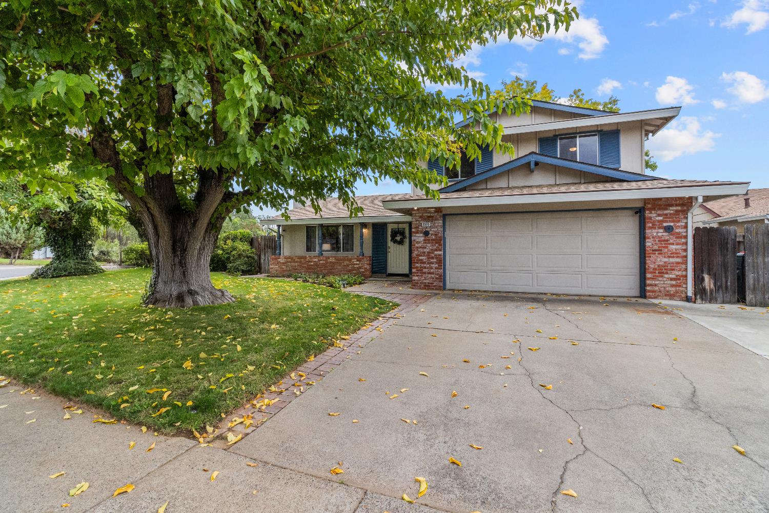 2570 Warrego Way