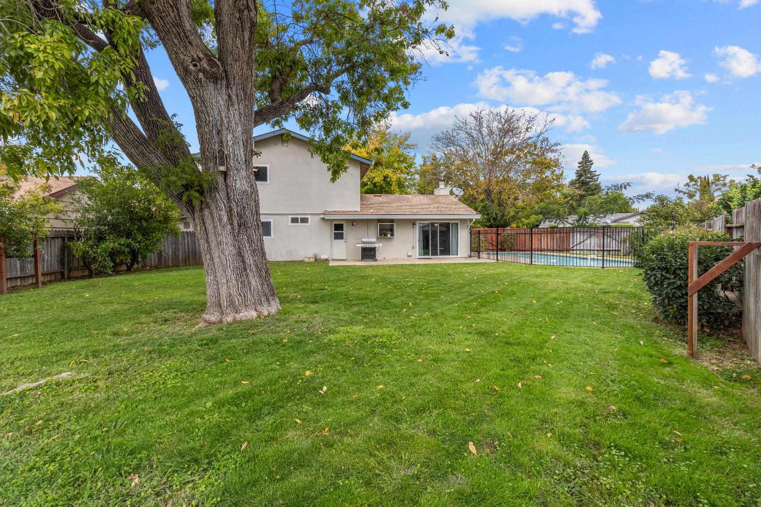 2570 Warrego Way