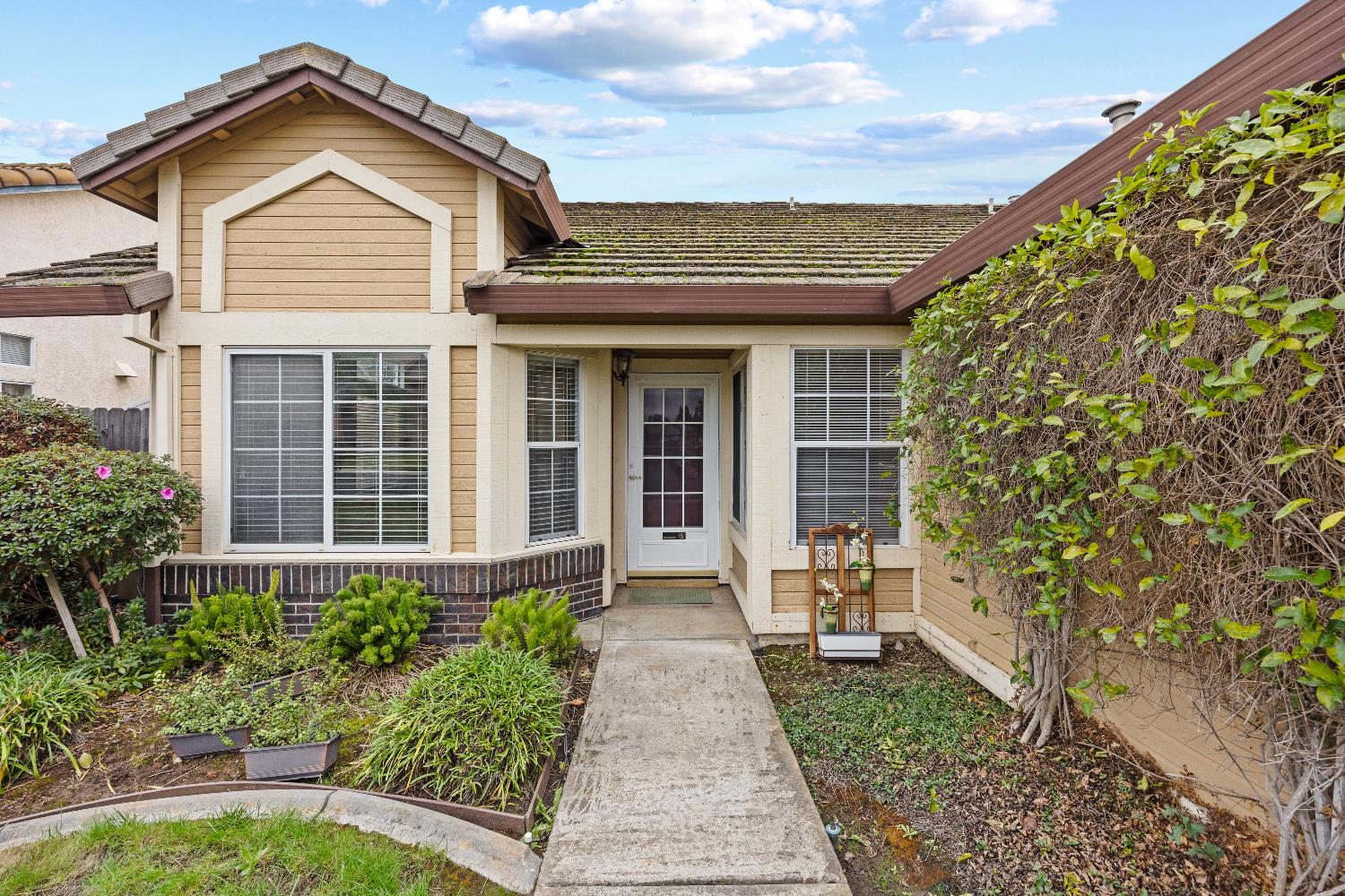 1209 Camino Capistrano
