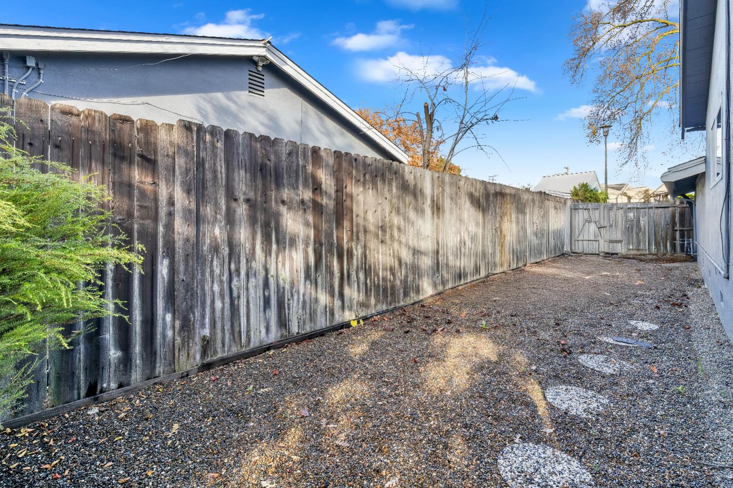 8570 Everglade Drive