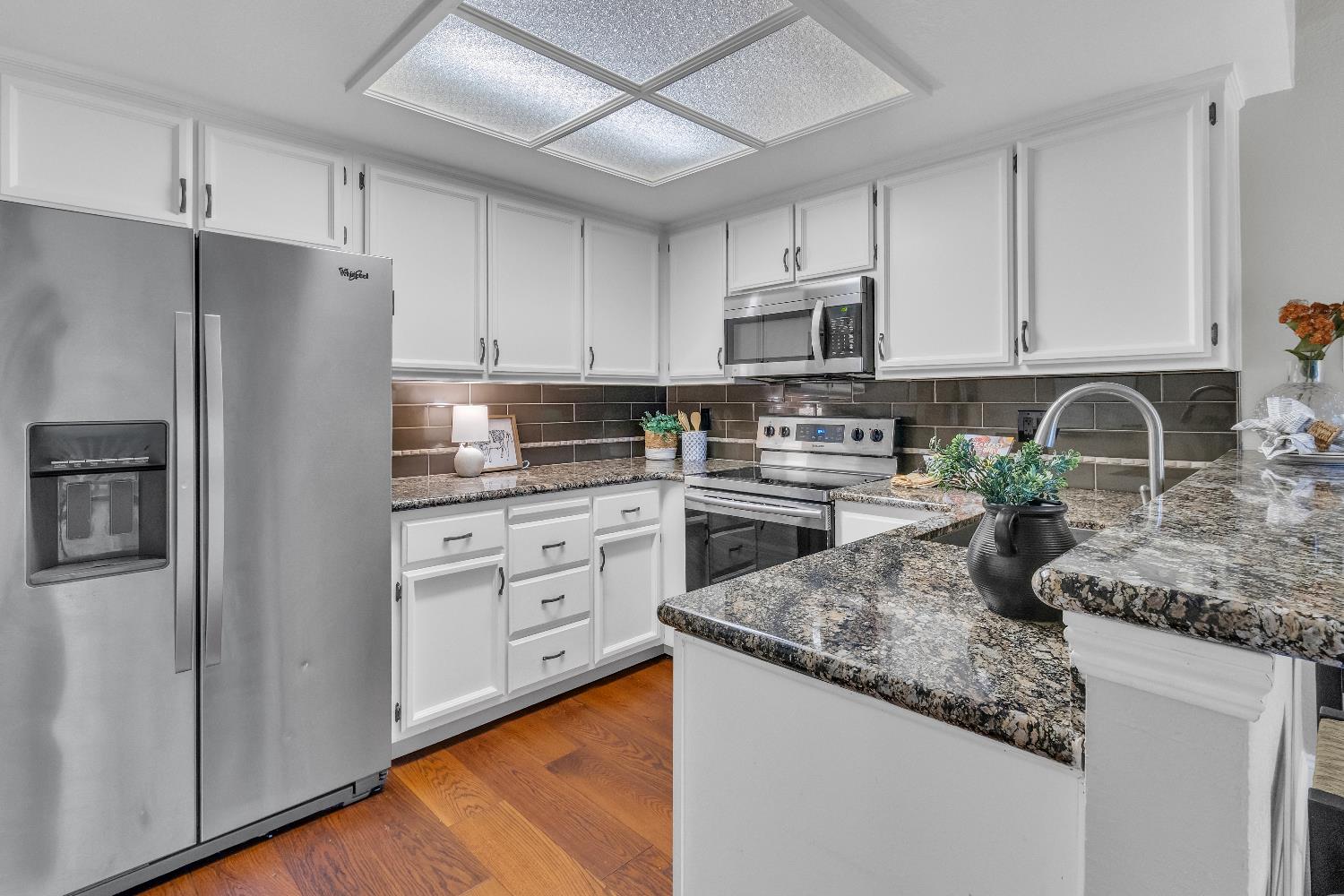 231 Live Oak Circle 2