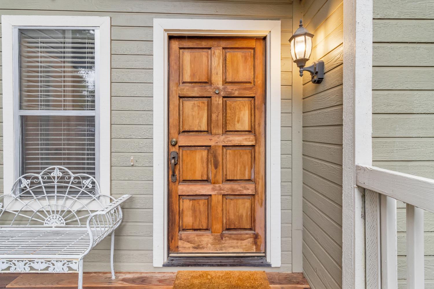 231 Live Oak Circle 2