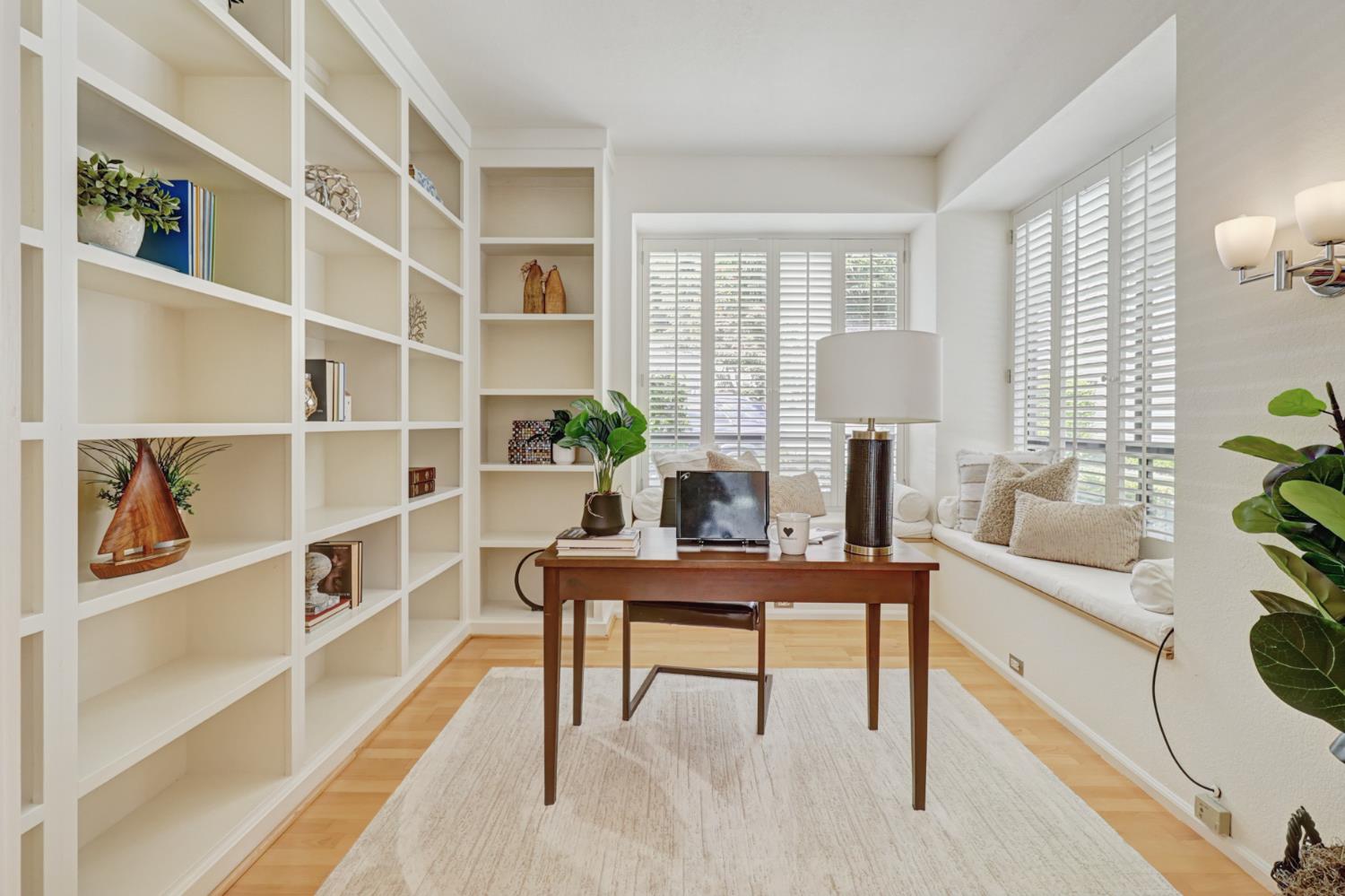 476 Wyndgate Road