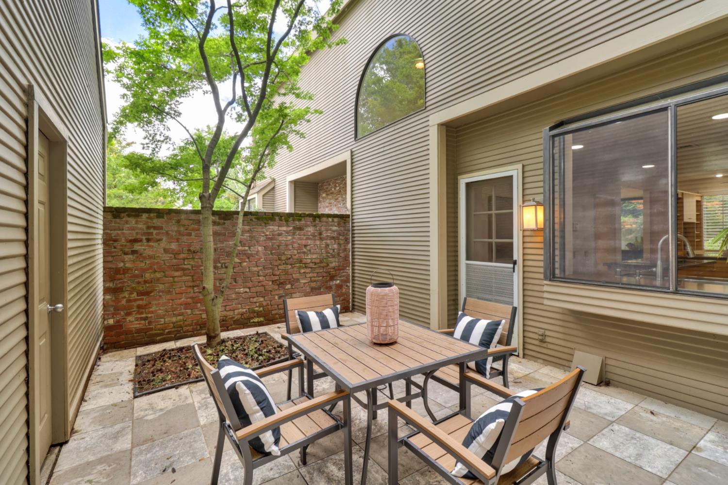 476 Wyndgate Road