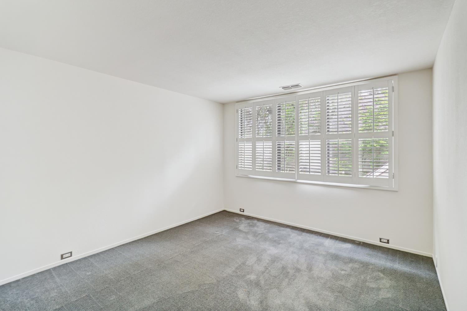 476 Wyndgate Road