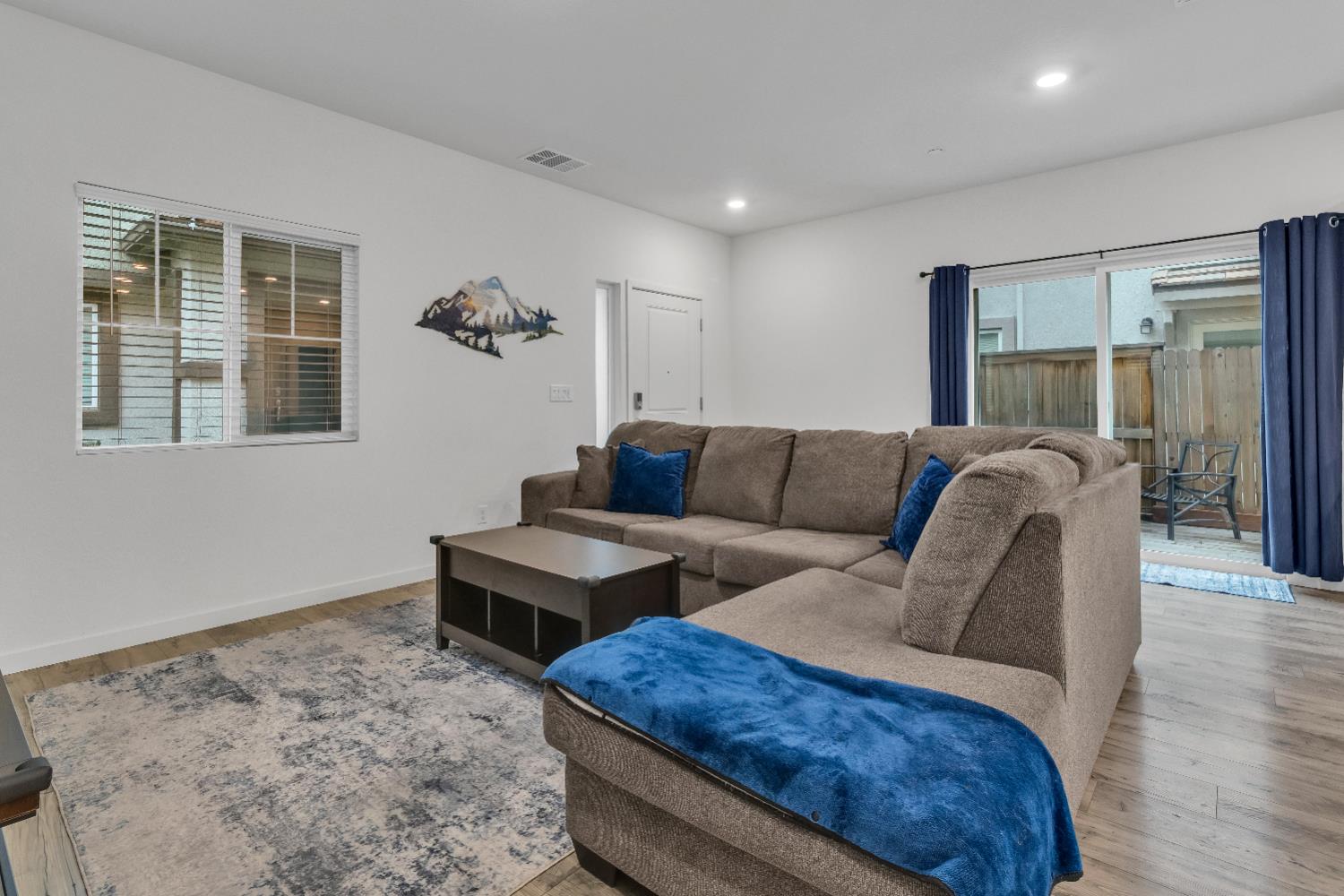 5248 Cumberland Drive