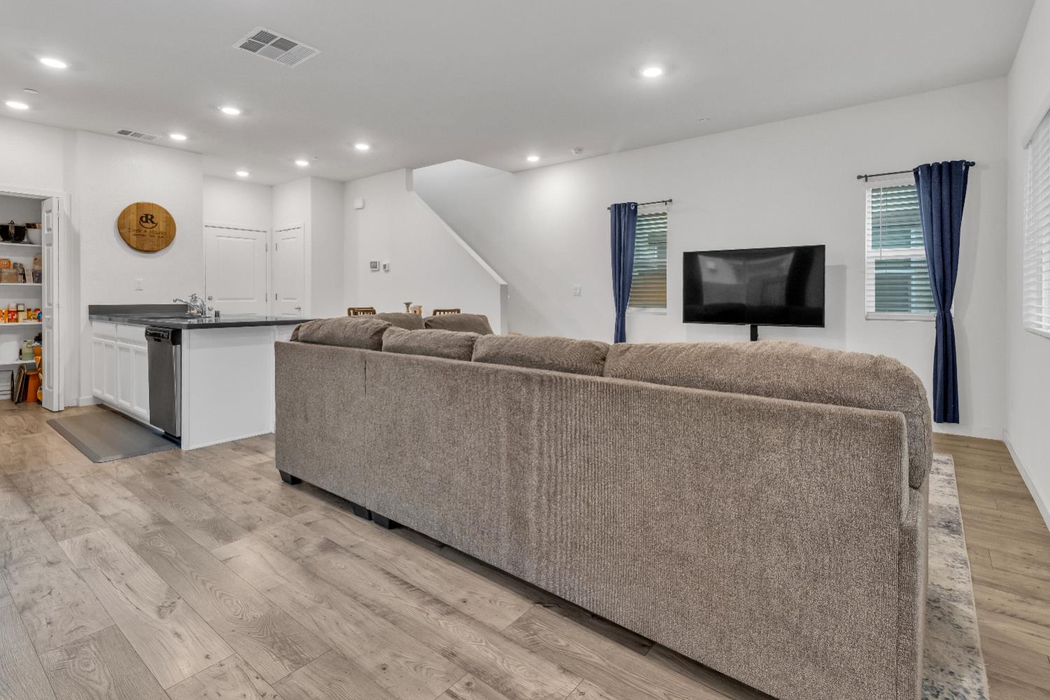 5248 Cumberland Drive