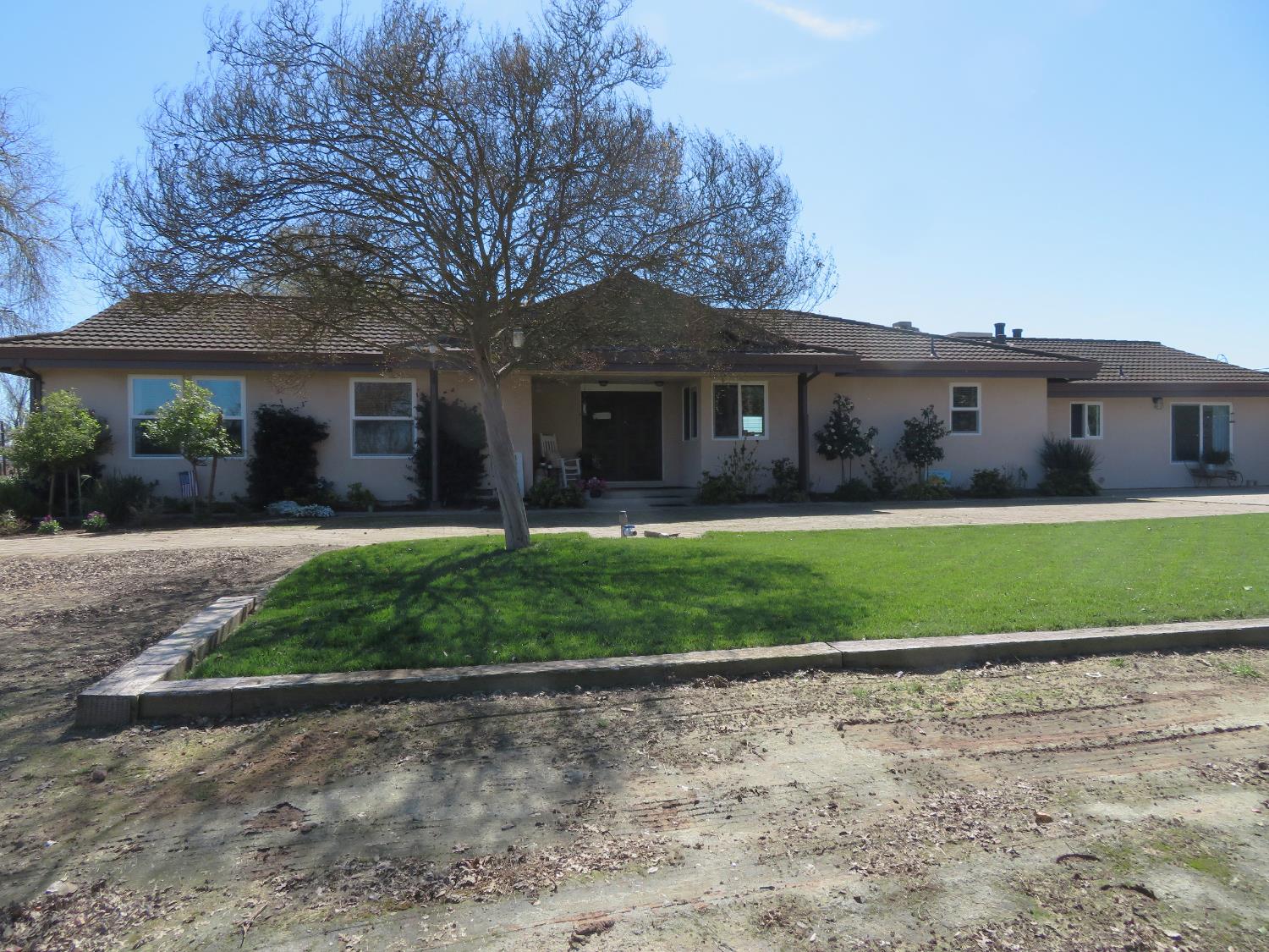 4900 Pleasant Valley Road