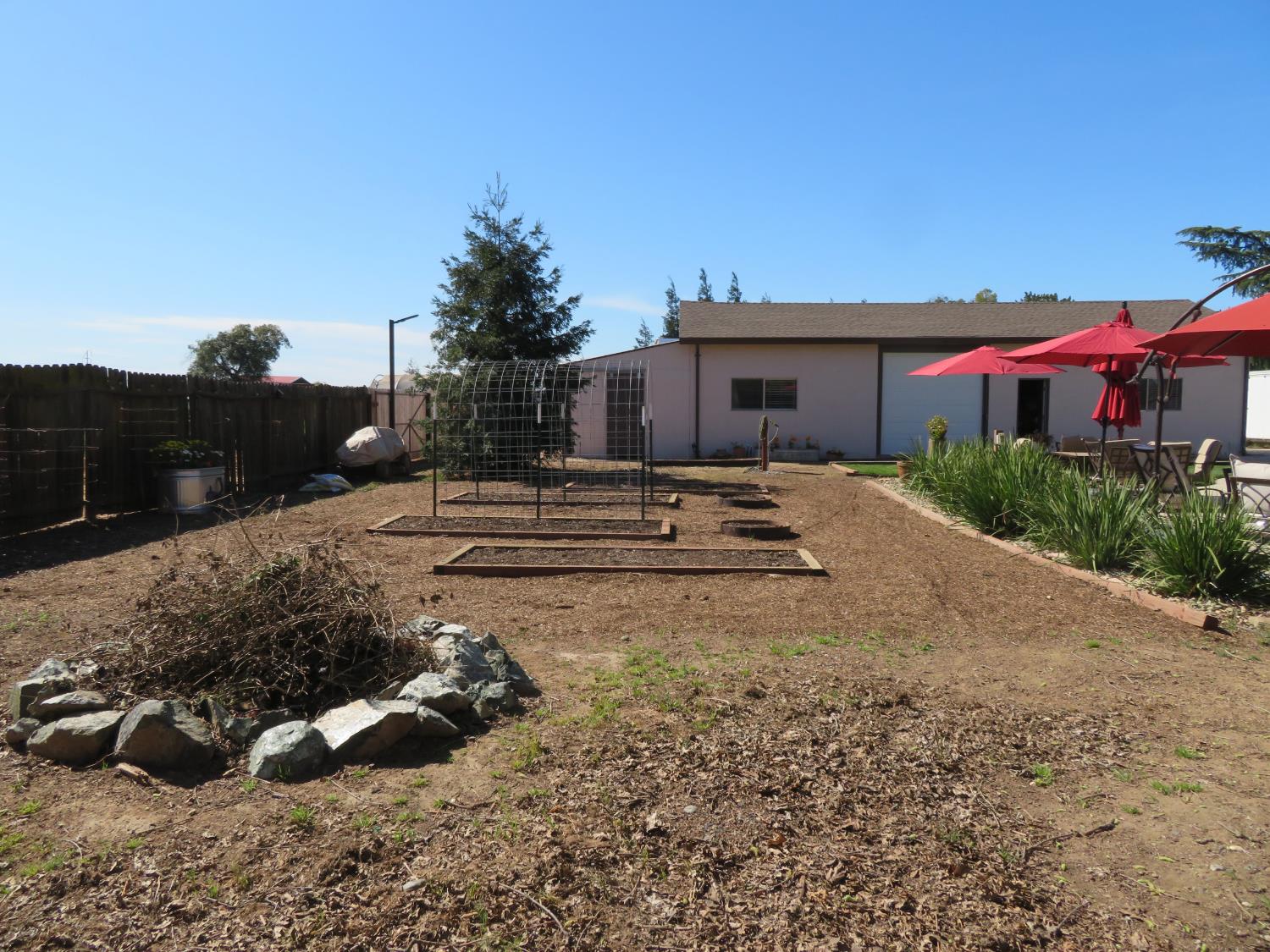 4900 Pleasant Valley Road