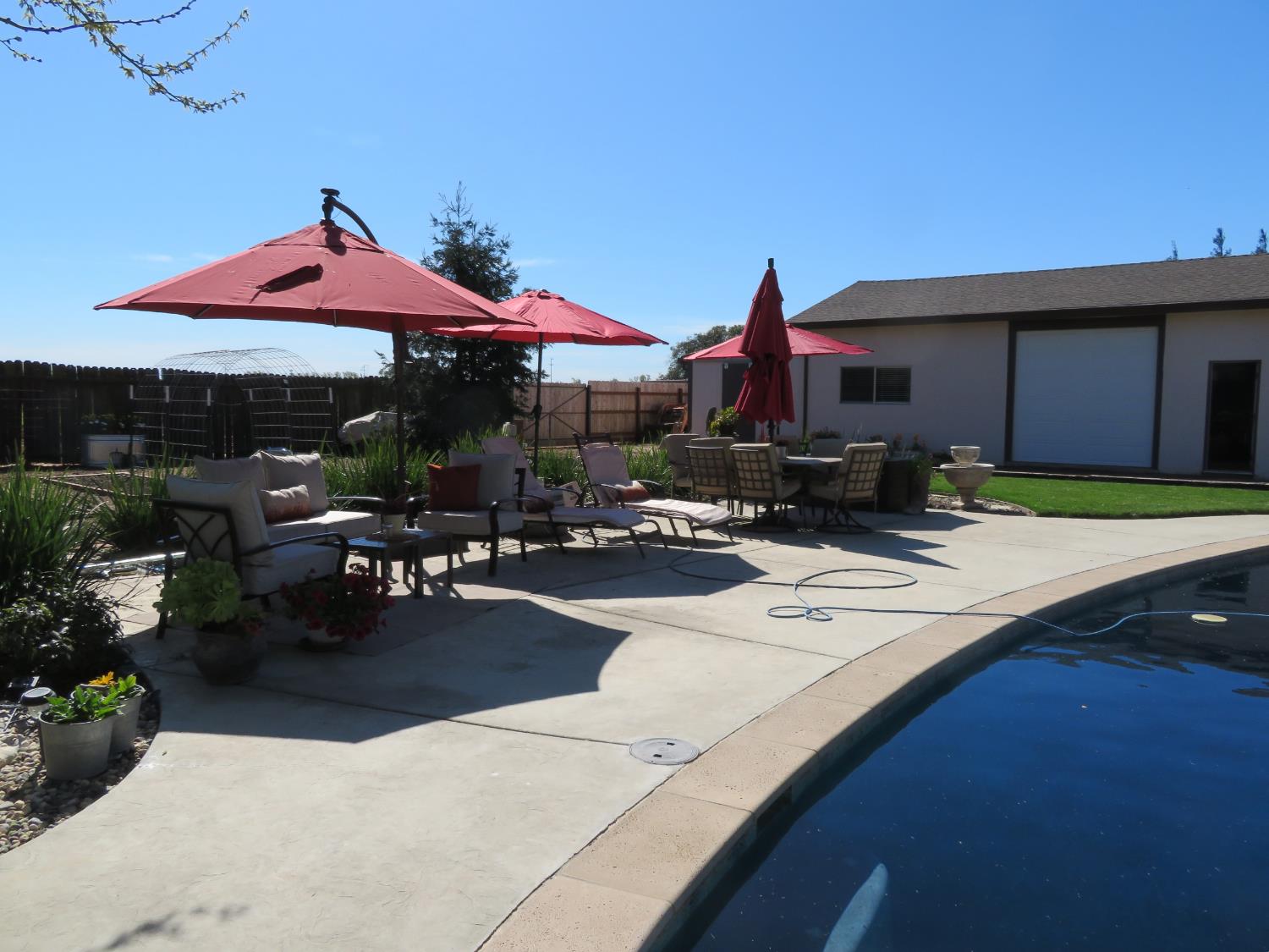4900 Pleasant Valley Road