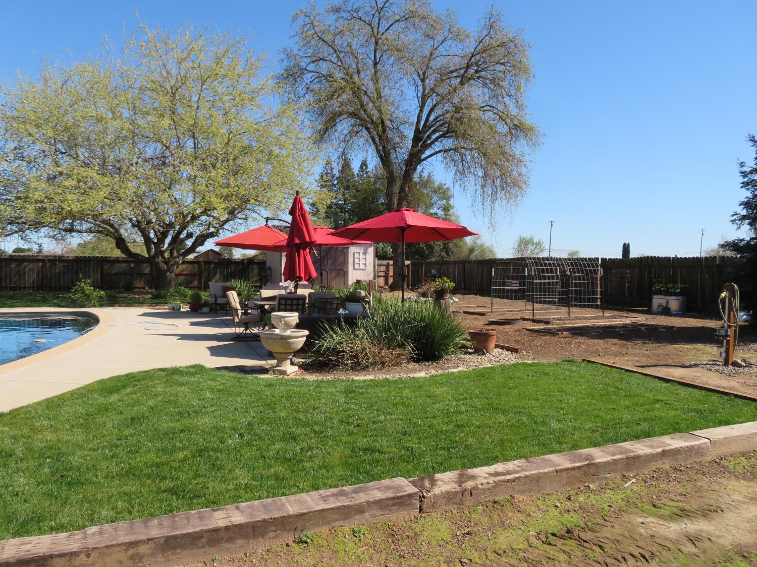 4900 Pleasant Valley Road