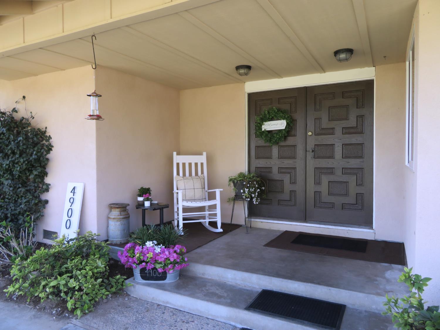 4900 Pleasant Valley Road