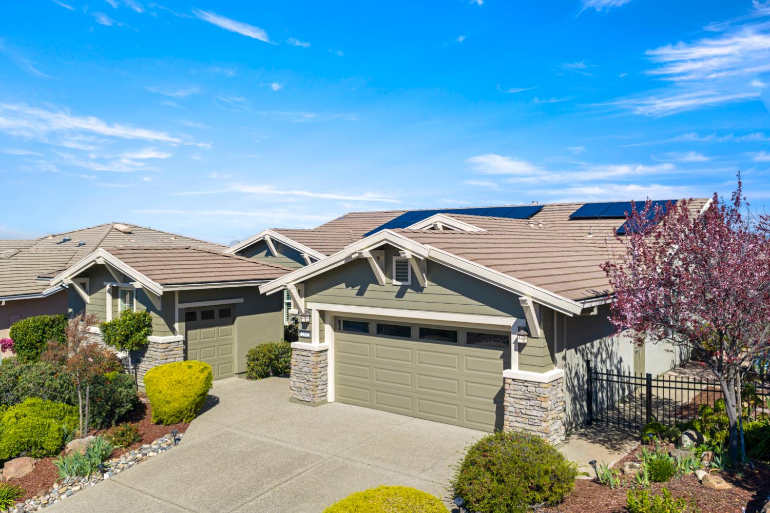 2582 Kingfisher Lane