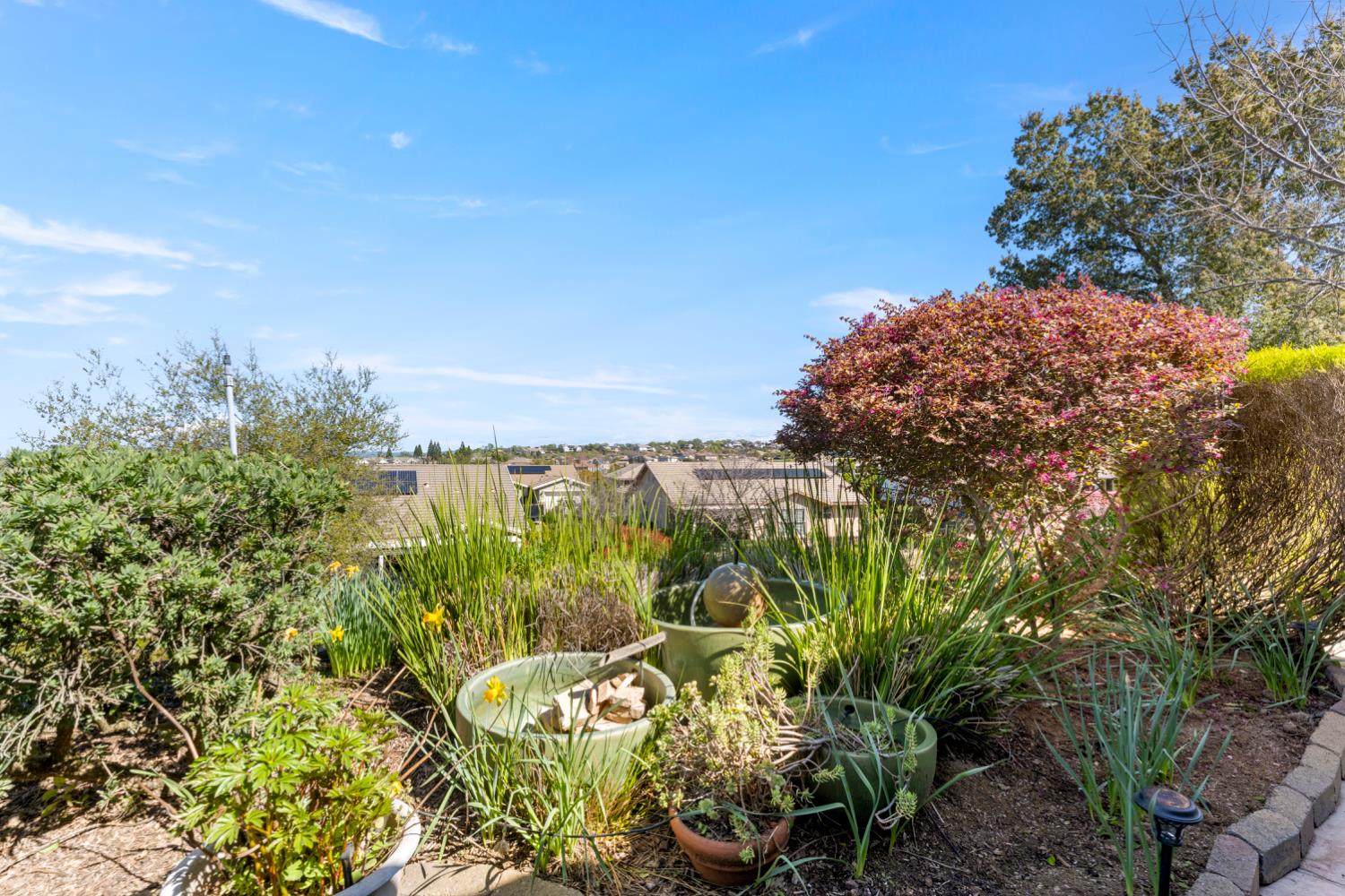 2582 Kingfisher Lane