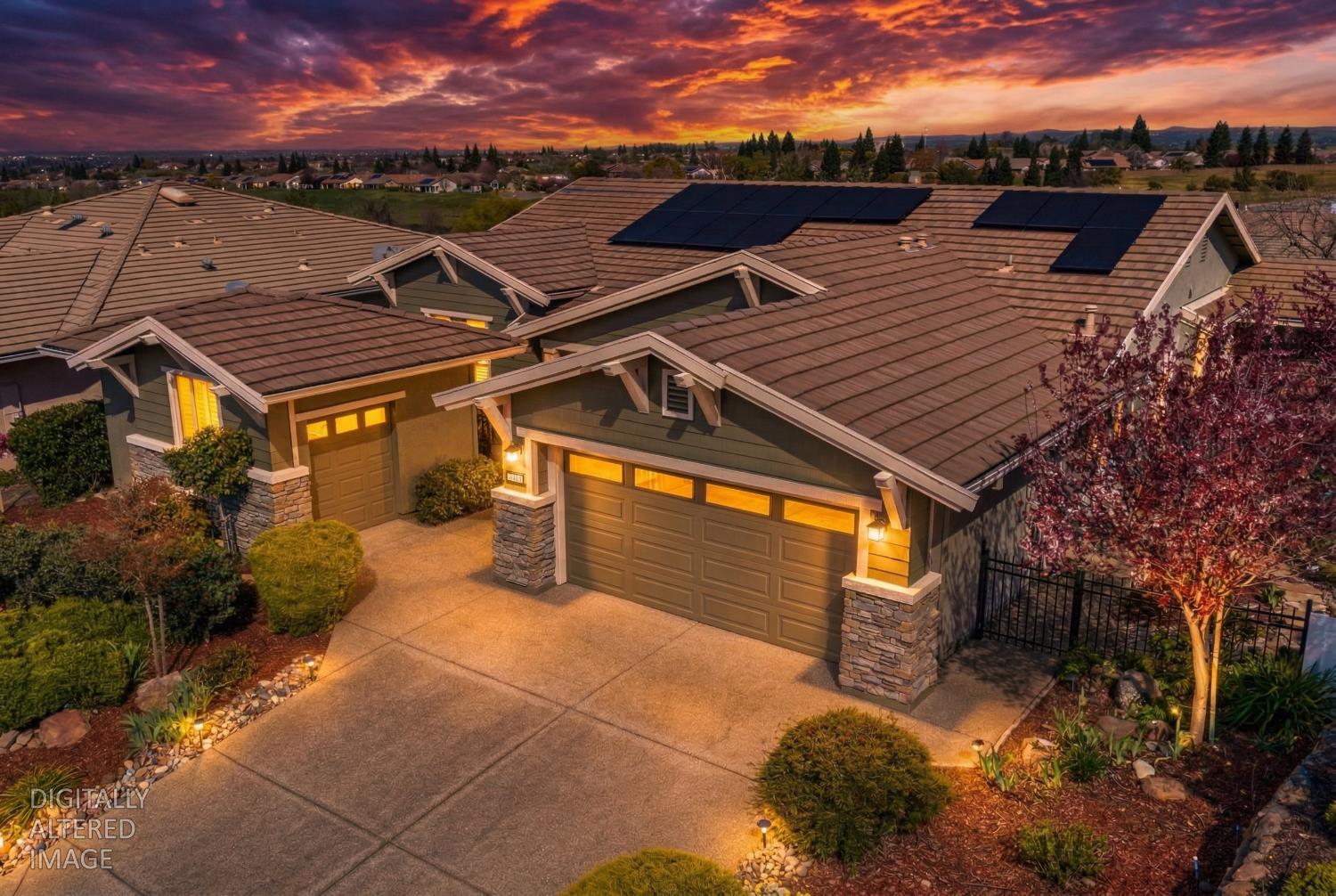 2582 Kingfisher Lane