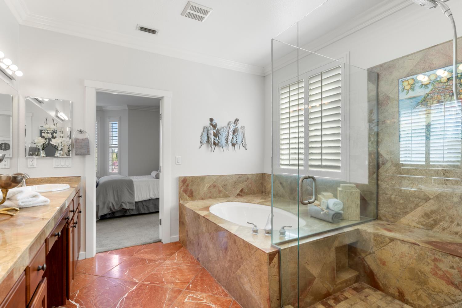 2582 Kingfisher Lane