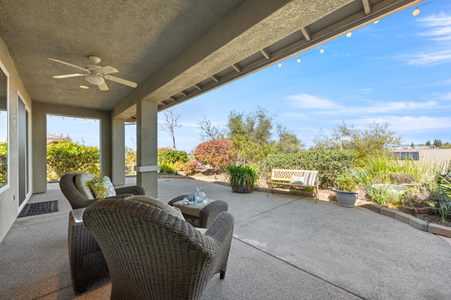 2582 Kingfisher Lane