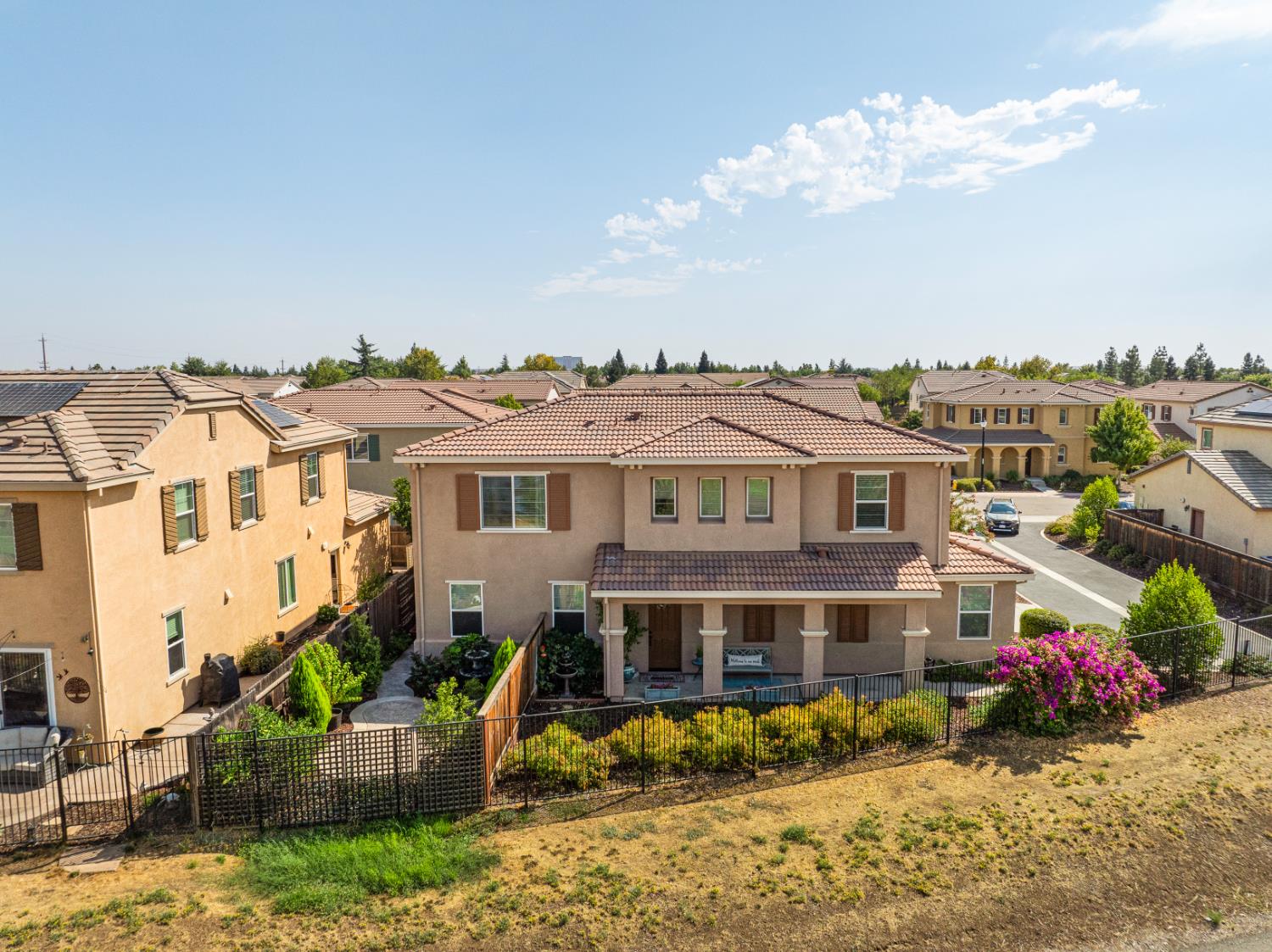 1834 Salerno Place