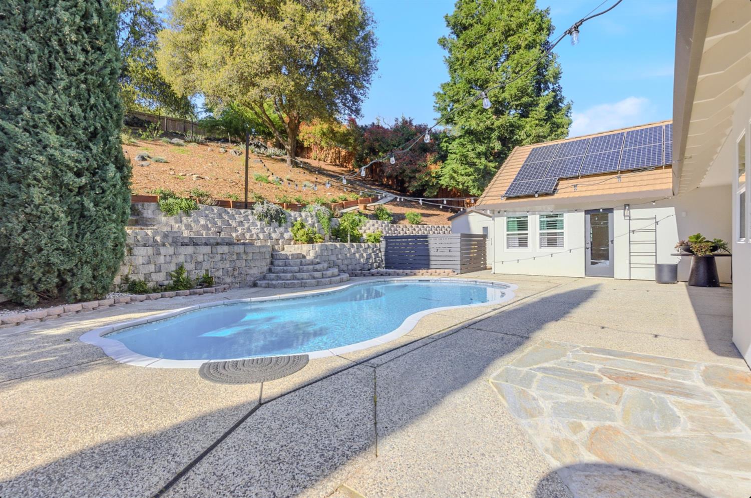 11220 Sunrise Ridge
