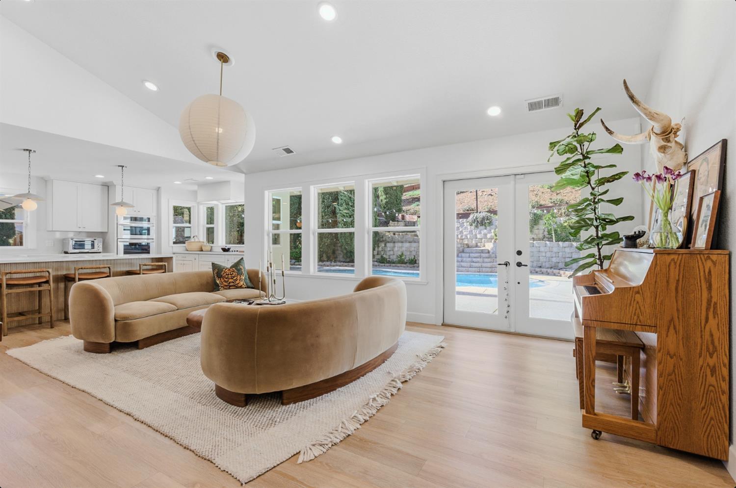 11220 Sunrise Ridge